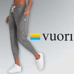 VUORI Dreamknit Performance Joggers Women’s Size: Small Heather Gray Dream Knit